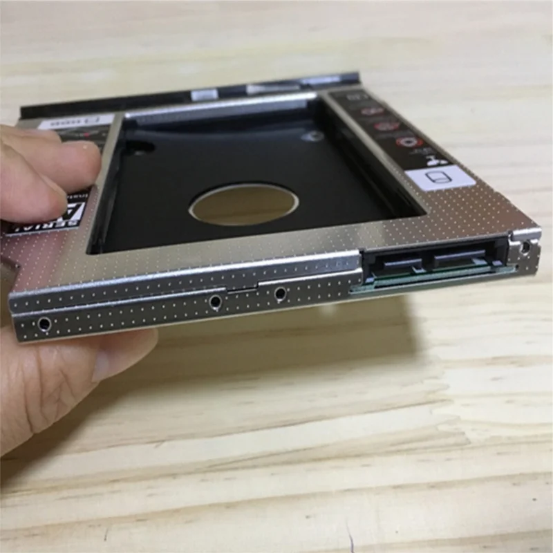 2022 NEW Horúce Pevný Disk Dopravcu Prípade pre 2° HDD 9,5 mm SATA 3.0, Univerzálny obal na 2.5'9mm 7mm Pevný Disk pre Prenosné1
