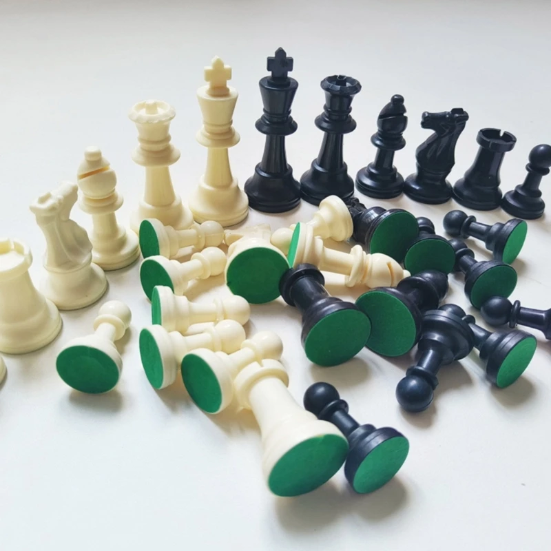 32 Ks Plastov Šachové Figúrky Nastaviť Prenosné Štandardné Turnaj Chessmen Medzinárodné Šachové Figúrky na šachovnicu Hra0