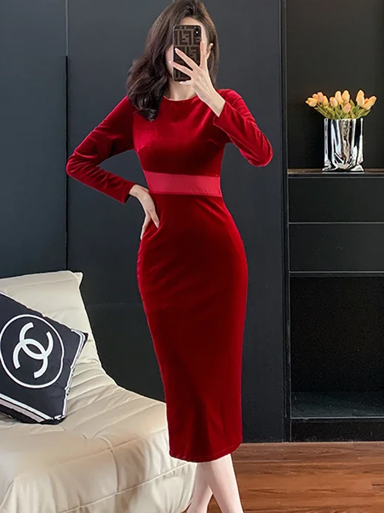 Elegantné Červené Zamatové Luxusné Party Šaty Elegantné Ženy Oblečenie Na Jeseň Roku 2023 Vintage O-Krk Dlhý Rukáv Sexy Bodycon Ceruzka Midi Šaty4