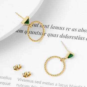 Francúzsky Trojuholník Emerald Ušné Štuple Vyprážané Cesto Zvraty Kruhu Bezfarebný Titánové Ocele Ženy Móda Všestranný Ucho Šperky