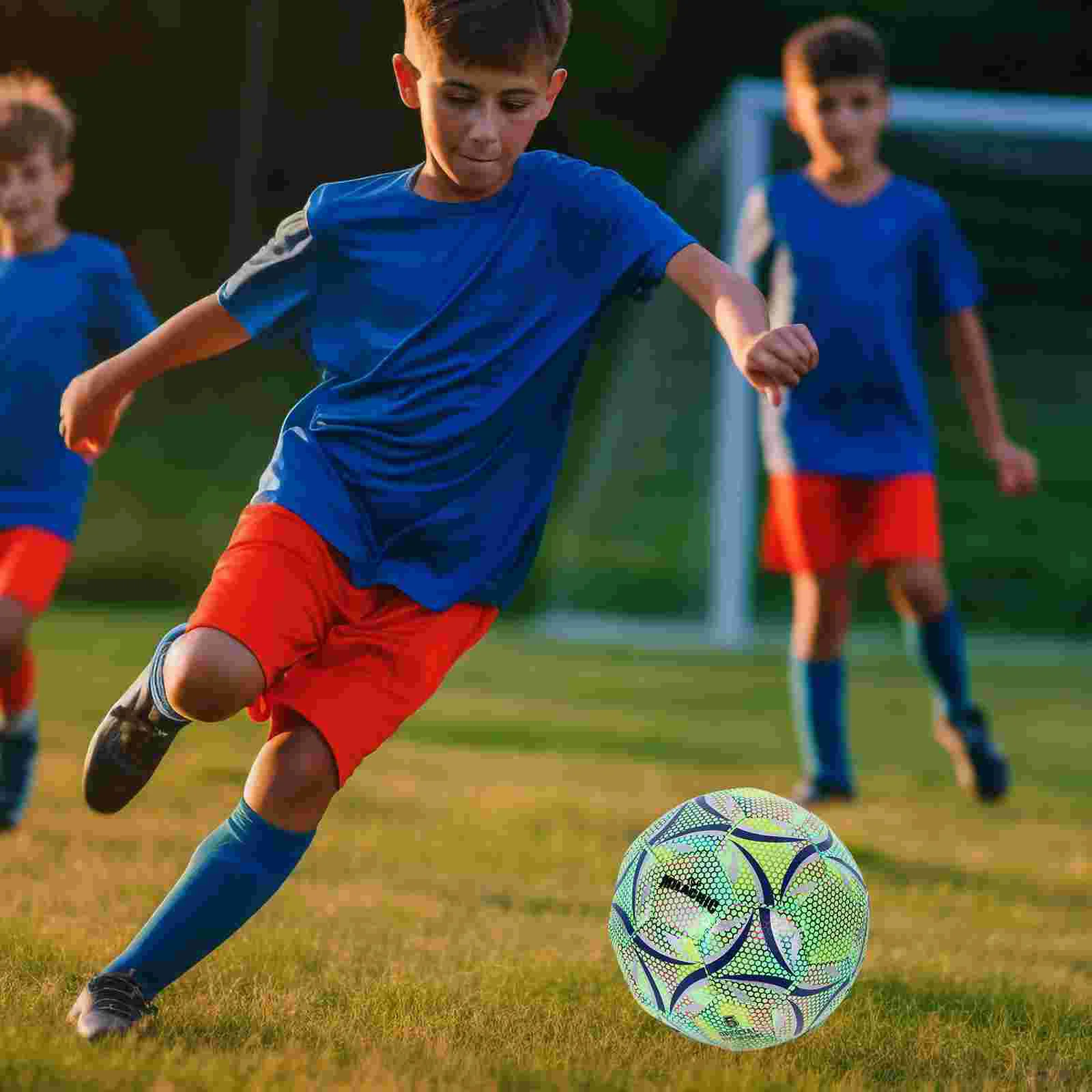 Reflexné Svetelné Futbal, Svietiť v Tme Futbal Veľkosť 4 Zelené Svetlo, Školenia Futbal Darček pre Chlapca Mužov 1PC2